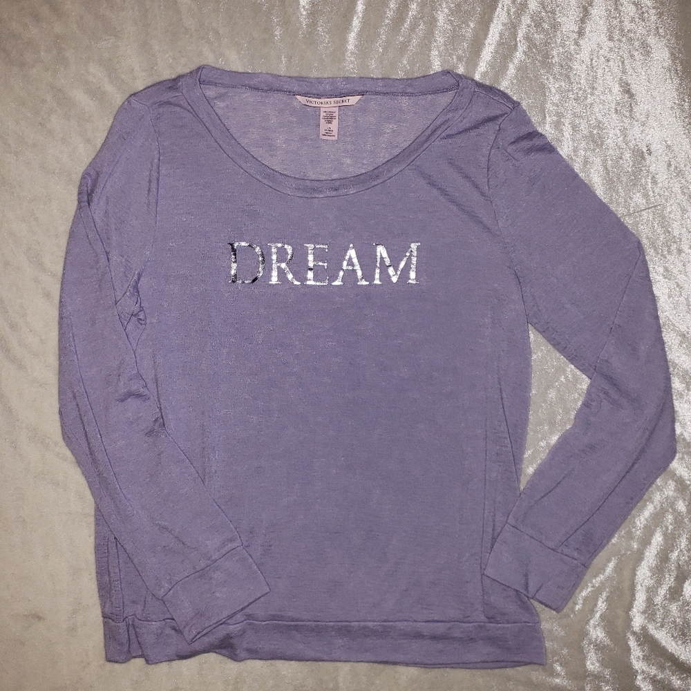 NWOT♡ VICTORIA SECRET L/S TOP